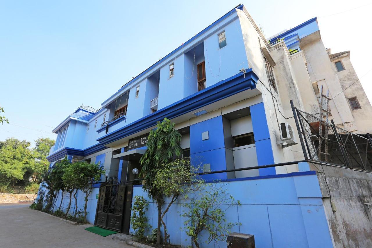 Vaccinated Staff - Oyo 5515 Hotel Blue Palace กวาลิออร์ ภายนอก รูปภาพ