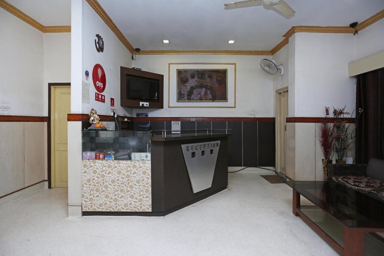 Vaccinated Staff - Oyo 5515 Hotel Blue Palace กวาลิออร์ ภายนอก รูปภาพ