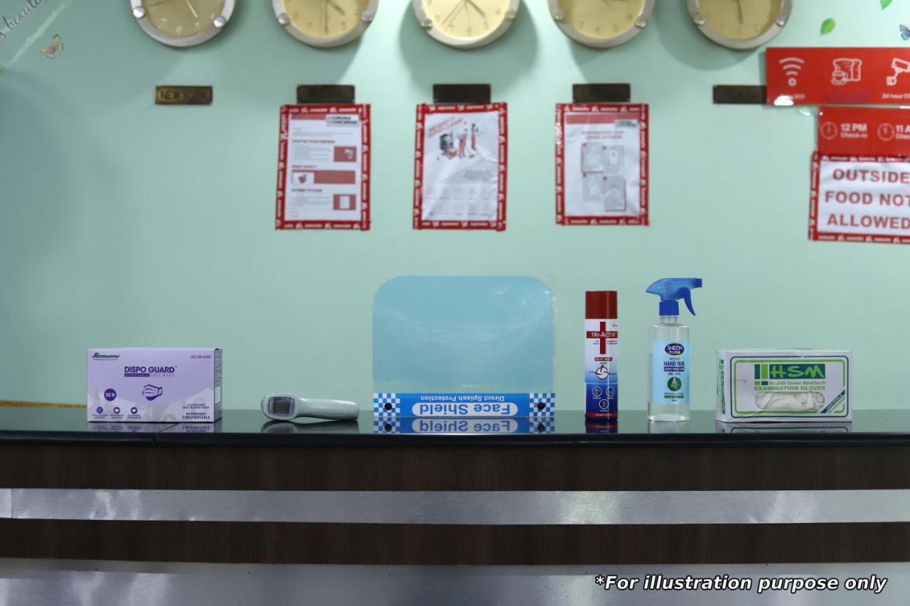 Vaccinated Staff - Oyo 5515 Hotel Blue Palace กวาลิออร์ ภายนอก รูปภาพ