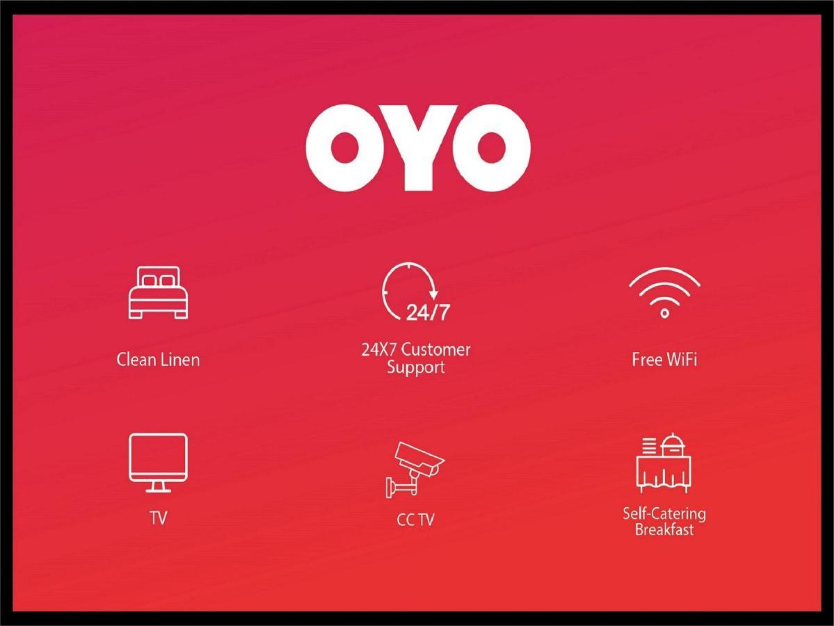 Vaccinated Staff - Oyo 5515 Hotel Blue Palace กวาลิออร์ ภายนอก รูปภาพ